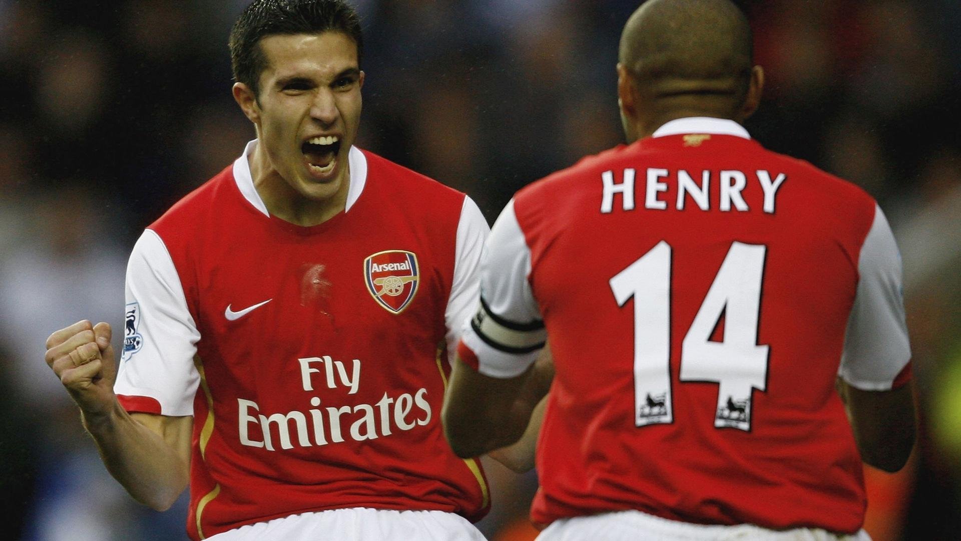 “切尔西3–0完胜巴黎，夺得首届扩军版冠军”